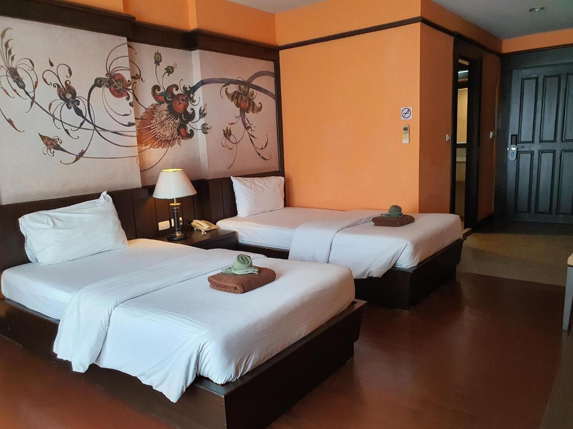 Sarita Cha Let And Spa Praia de Jomtien Exterior foto